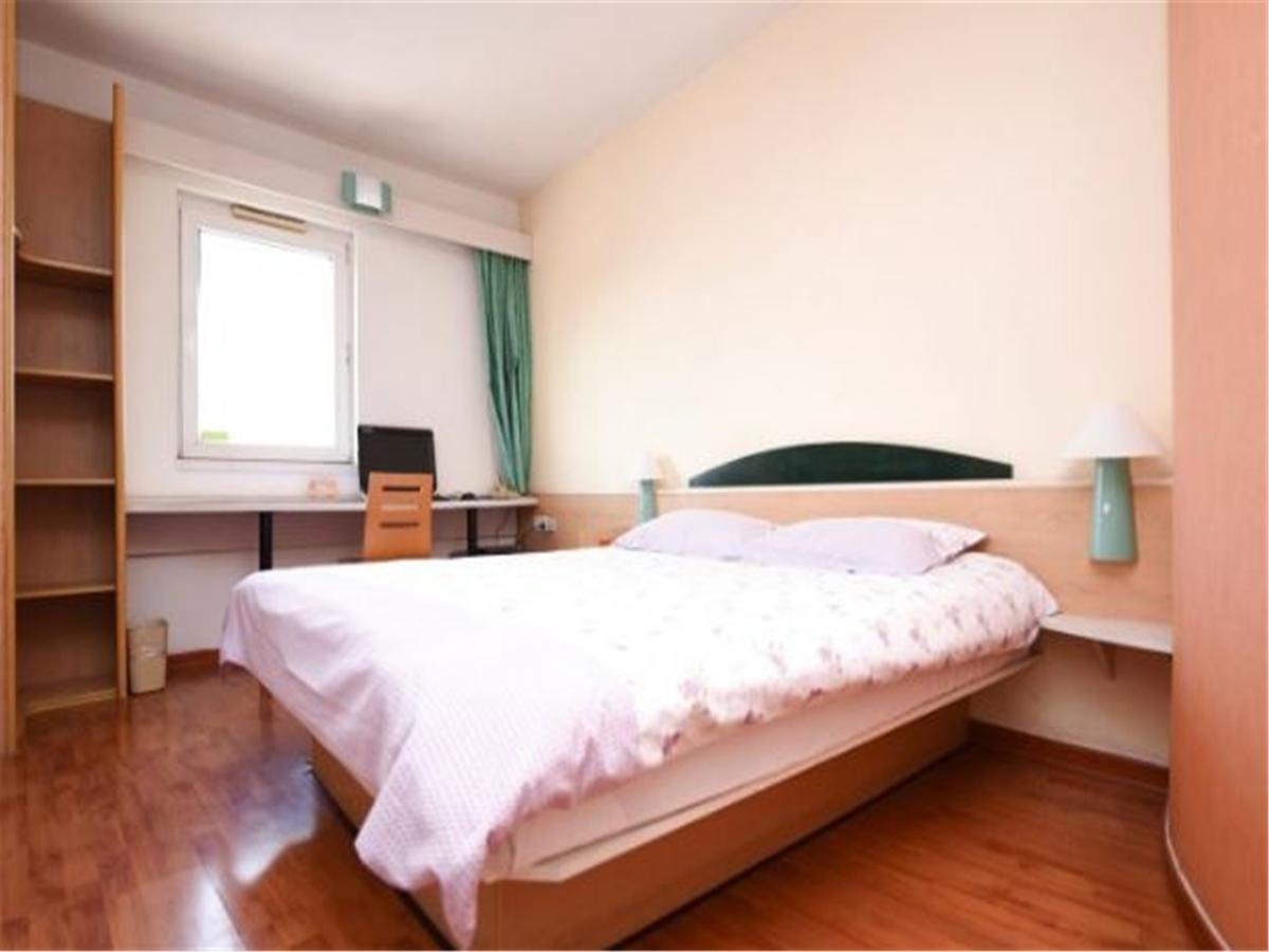 Motel Qingdao Jiaonan Renmin Road Business Street Exterior photo